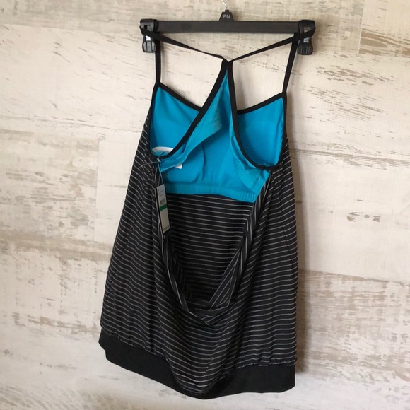 Nike Womens Striped Layered Tankini - Picture 5 of 7